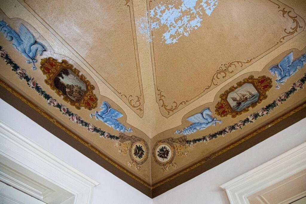 Mitha'S Rooms Catania Esterno foto